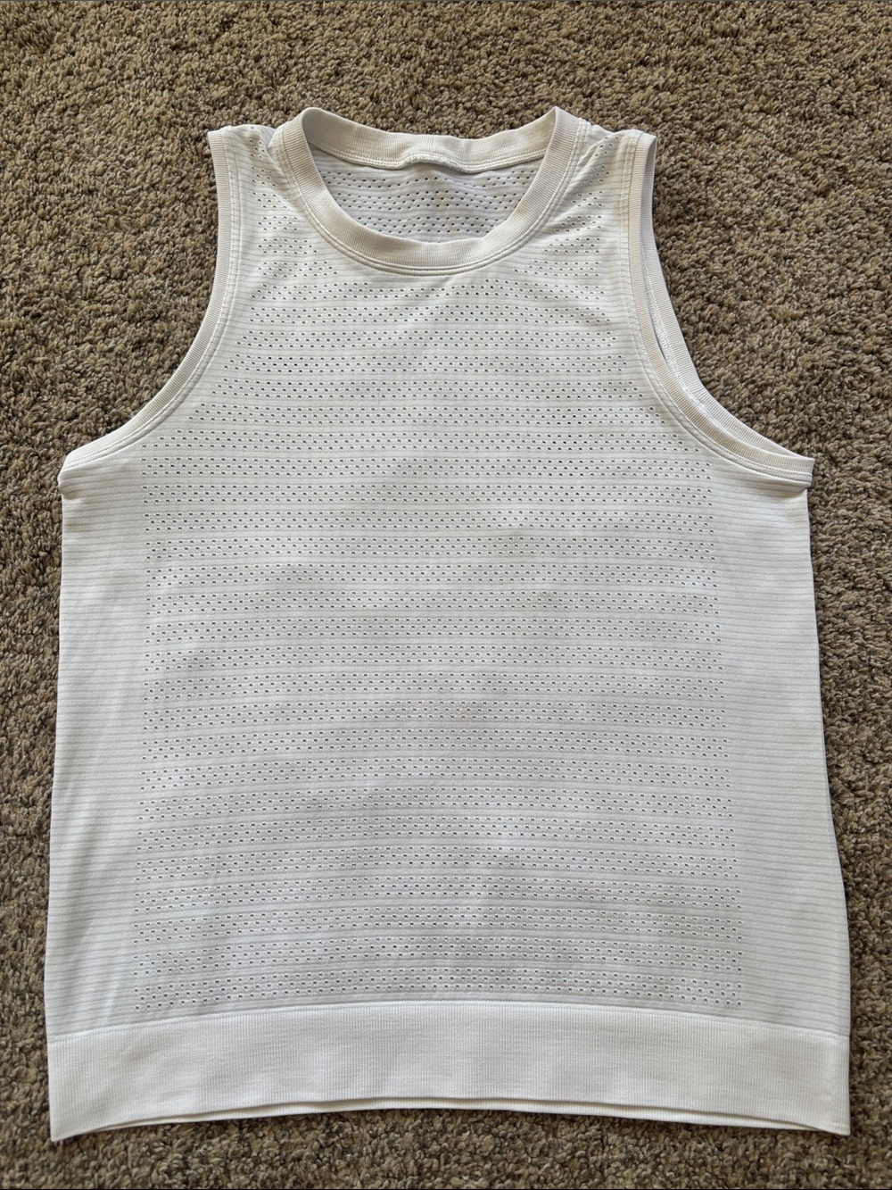 Lululemon Breeze By Tank Top size 6